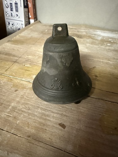 Campana antica - campana,