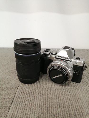 Olympus m10 kit - e-m10, doppio