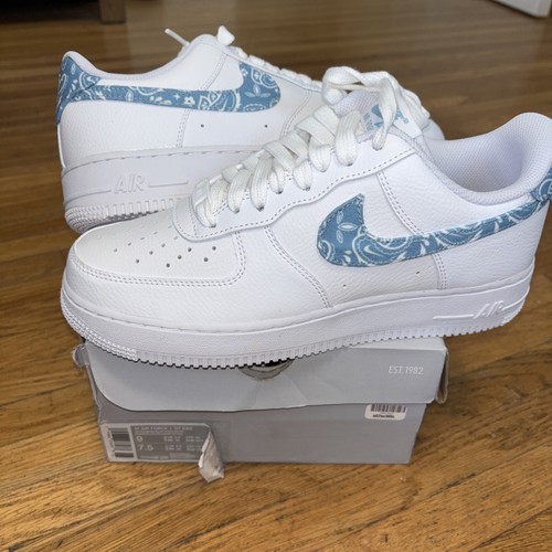 Nike air force one essentials - air,