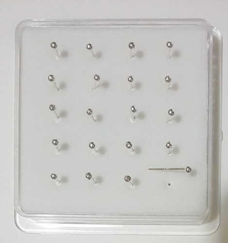 Piercing naso pallina - , in