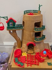 Sylvanian Families - Casa sull'albero dei vivai