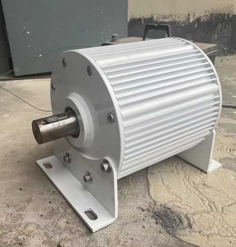 Generatore magnete permanente