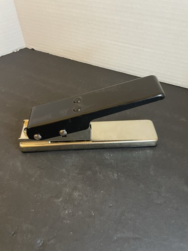 Strumento per chitarra pick