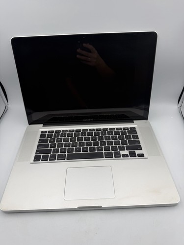 Apple macbook pro a1286 - pro, 15"