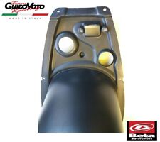 VANO SOTTO SELLA PORTA CASCO