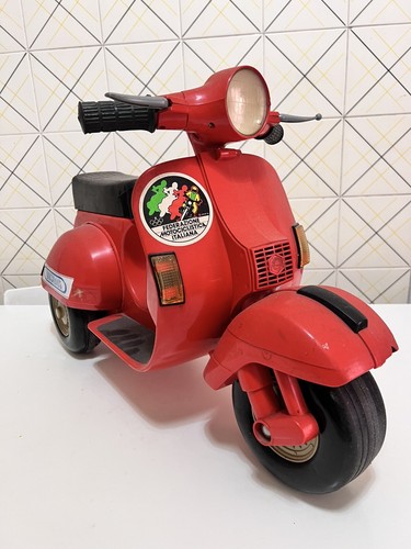 Vespa giocattolo vintage - vespa,