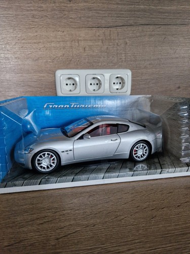 Maserati gran turismo argento - turismo,