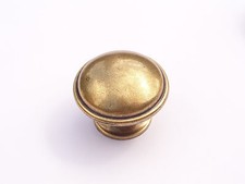 Pomelli per mobili maniglie