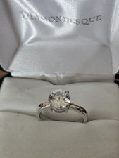 Anello solitario diamantato