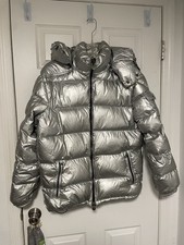 cappotto moncler taglia 5