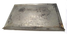 Antico vassoio piano metallo