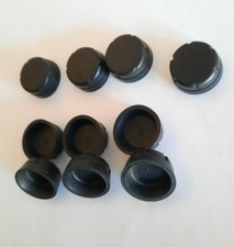 AUTO FIAT EPOCA N° 10 GOMMINI ORIGINALI PIRELLI PER FRENI (NUOVI VEDI MISURE).