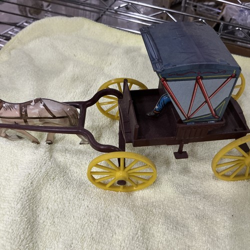 Carrozza giocattolo vintage