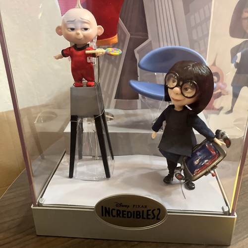 Disney store pixar designer - store/pixar,