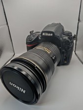 Nikon D700 + AF-S 24-70 mm