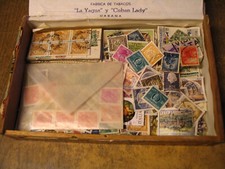 scatola francobolli usati