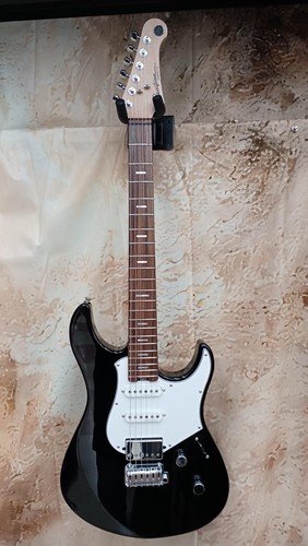Yamaha pacifica standard - yamaha,