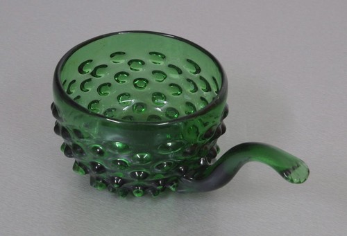 Elegante ciotola con manico - con, in