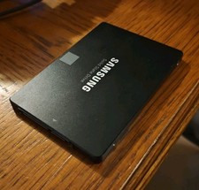 Samsung 850 EVO SATA III 250GB, Interno, 2.5'' (MZ-75E250B/EU) Disco Rigido