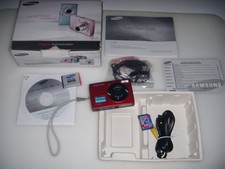 SAMSUNG L100 FOTOCAMERA RED 8.2 MEGAPIXEL COMPLETA IN CONFEZIONE ORIGINALE