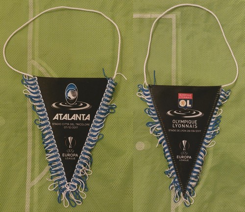 Gagliardetto atalanta lione - atalanta,