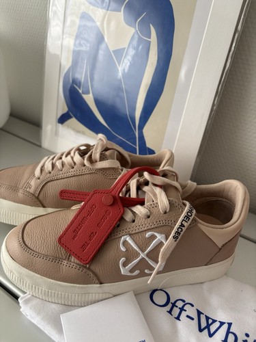 Sneaker off white rosa pelle - off-white,