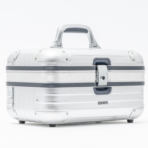 Rimowa beauty vanity case - rimowa,