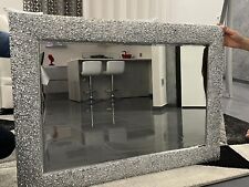 Specchiera nuova per ambienti