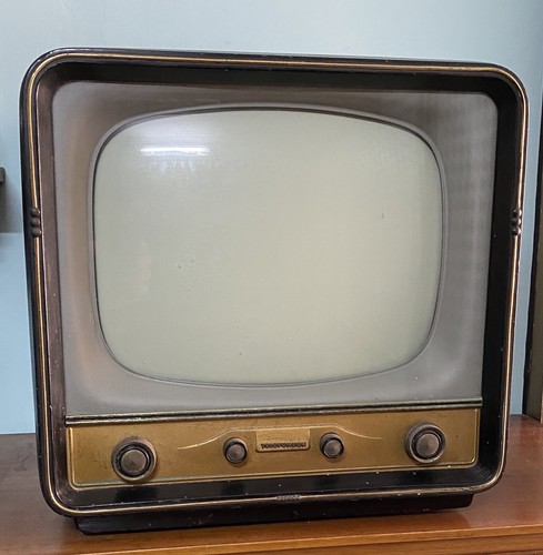 Antico televisore telefunken - televisore,