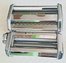 Macchina per pasta fatta in