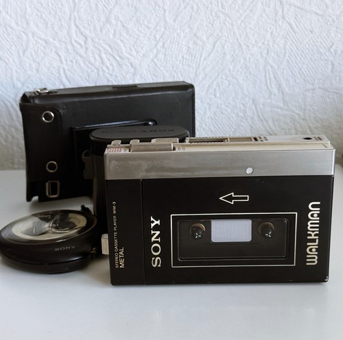 Sony deluxe walkman - wm-3,