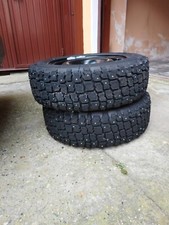 Pneumatici da neve chiodati