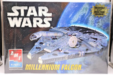 STAR WARS Millennium Falcon
