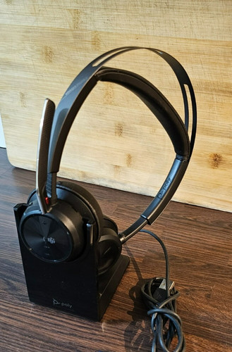 Plantronics voyager focus - plantronics, uc