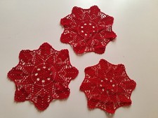 Lotto 3 centrini natalizi rossi fatti a mano 100% cotone 