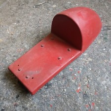 Codino Sella Rancing Resina Vetroresina Aermacchi 350 Ala D'Oro pari al nuovo 