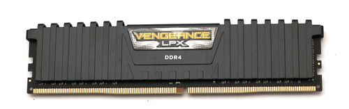 Corsair vengeance lpx - corsair,