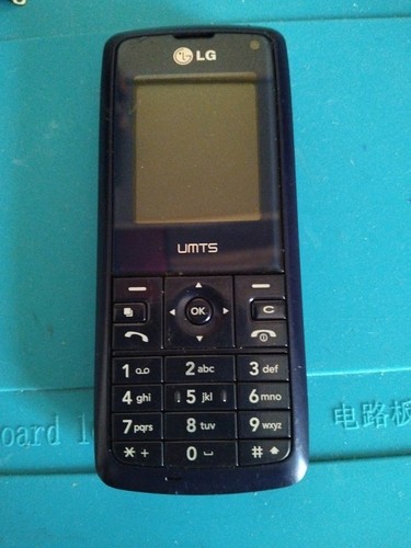 Cellulare u250 blu - lg,