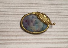 Spilla antica ovale color oro