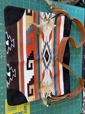 brandy-melville-aztec-stampa-b