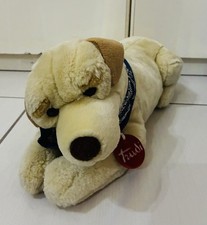 Peluche Trudi. Cane Labrador