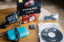 Nikon coolpix S3000 Digicam