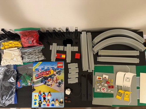 Vintage lego town airport - vintage, town: