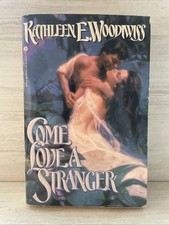 Kathleen Woodiwiss COME LOVE A