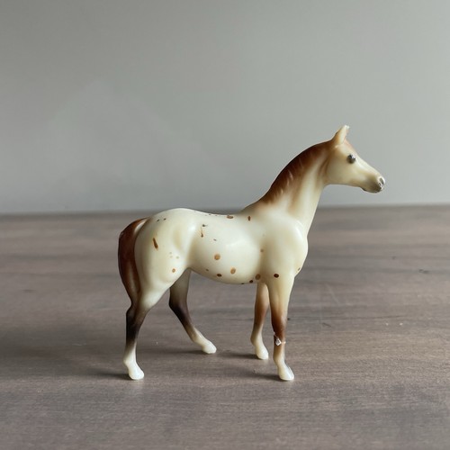 Breyer stablemates swaps - breyer,