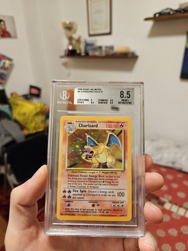 Carta pokemon charizard - pokemon,