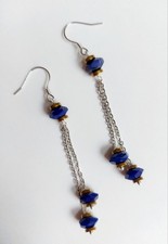 Orecchini in argento 925 con lapislazzuli a rondelle e dischi di ematite dorata 