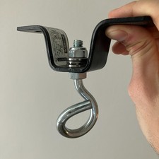 Supporto da soffitto per sacco da boxe con gancio in acciaio – Ottimo stato