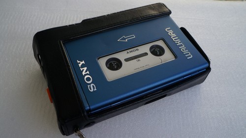 Sony tps l - -,