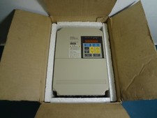 Inverter Omron 3G3XV-A4004-CE SYSDRIVE 3G3XV 3G3XVA4004CE